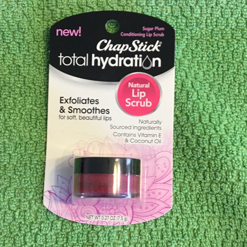 NIP Total Hydration Sugar Plum Lip Scrub with Bonus Lip Scrub Brushes